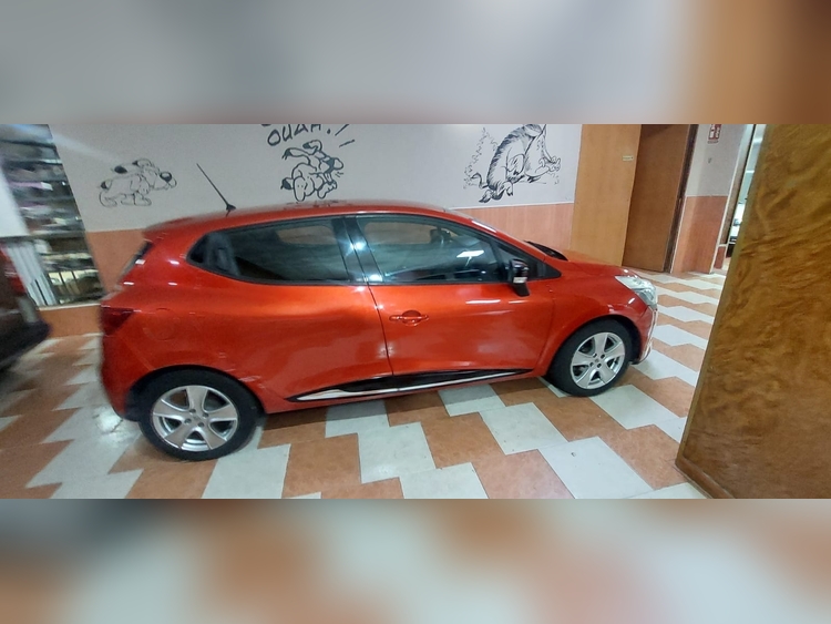 Renault Clio 0.9 TCE 90CV foto 2